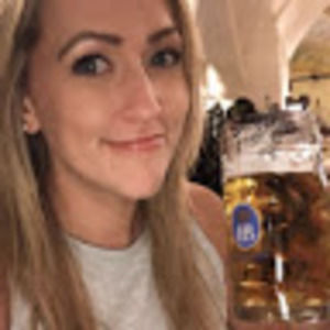 Meet your Posher, Yvette